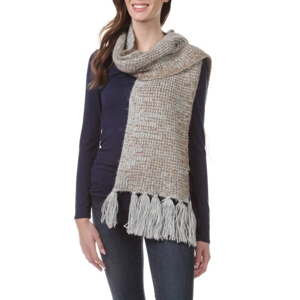 Vince Camuto Marled Shine Muffler Grey Gold Scarf NWT